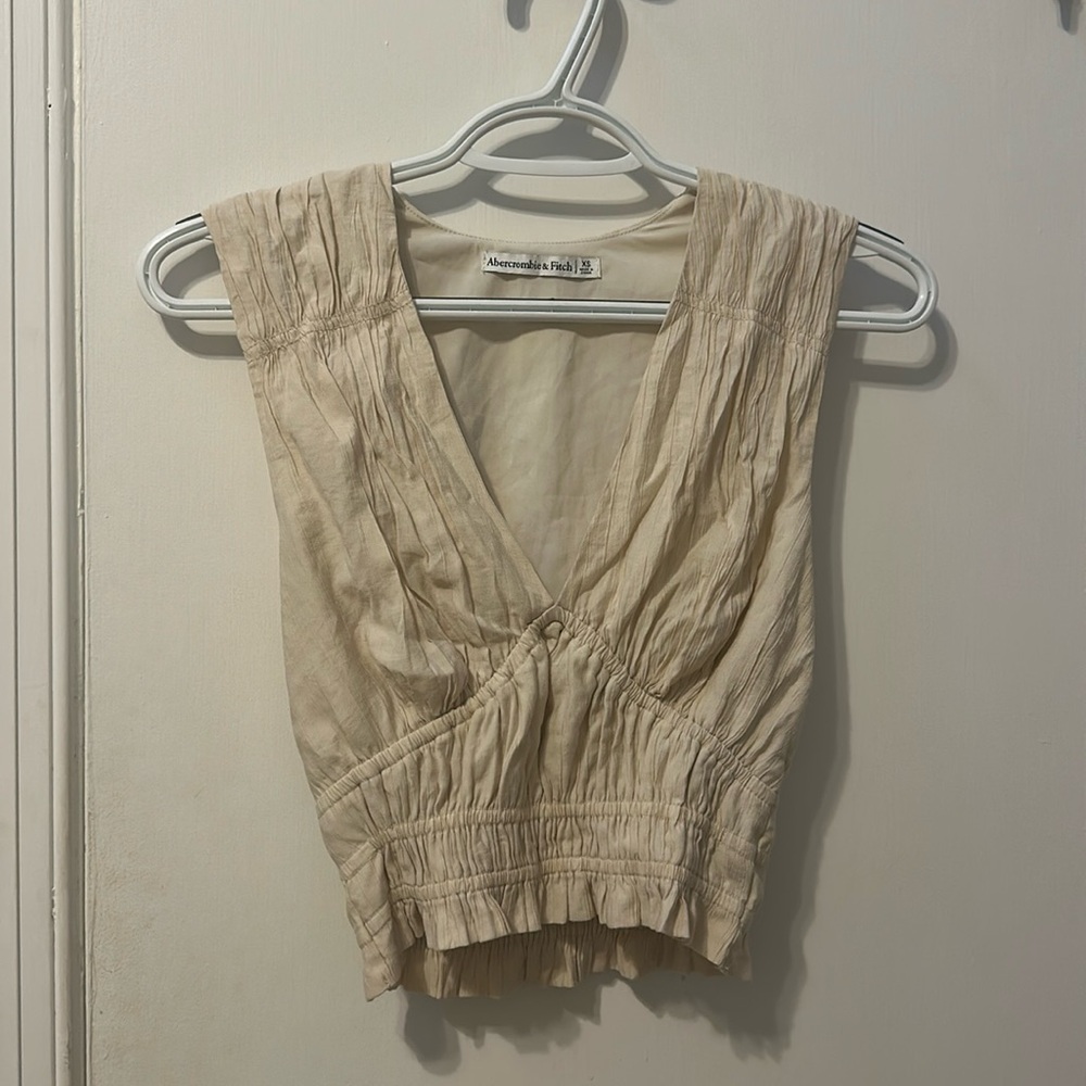 Abercrombie & Fitch Top